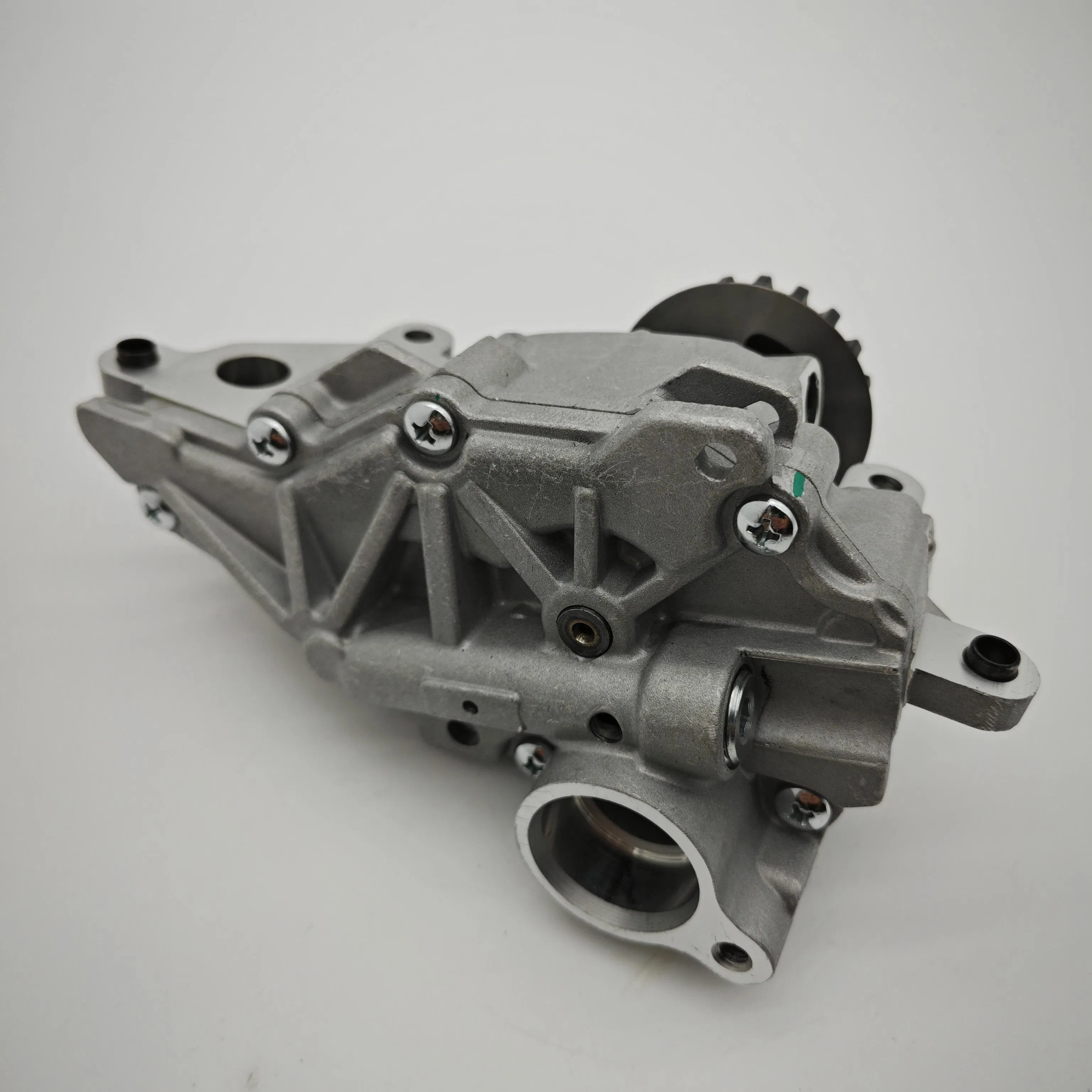 Масляный насос GK2Q-6600-FA для Ford Ranger, Transit, Tourneo 2.0