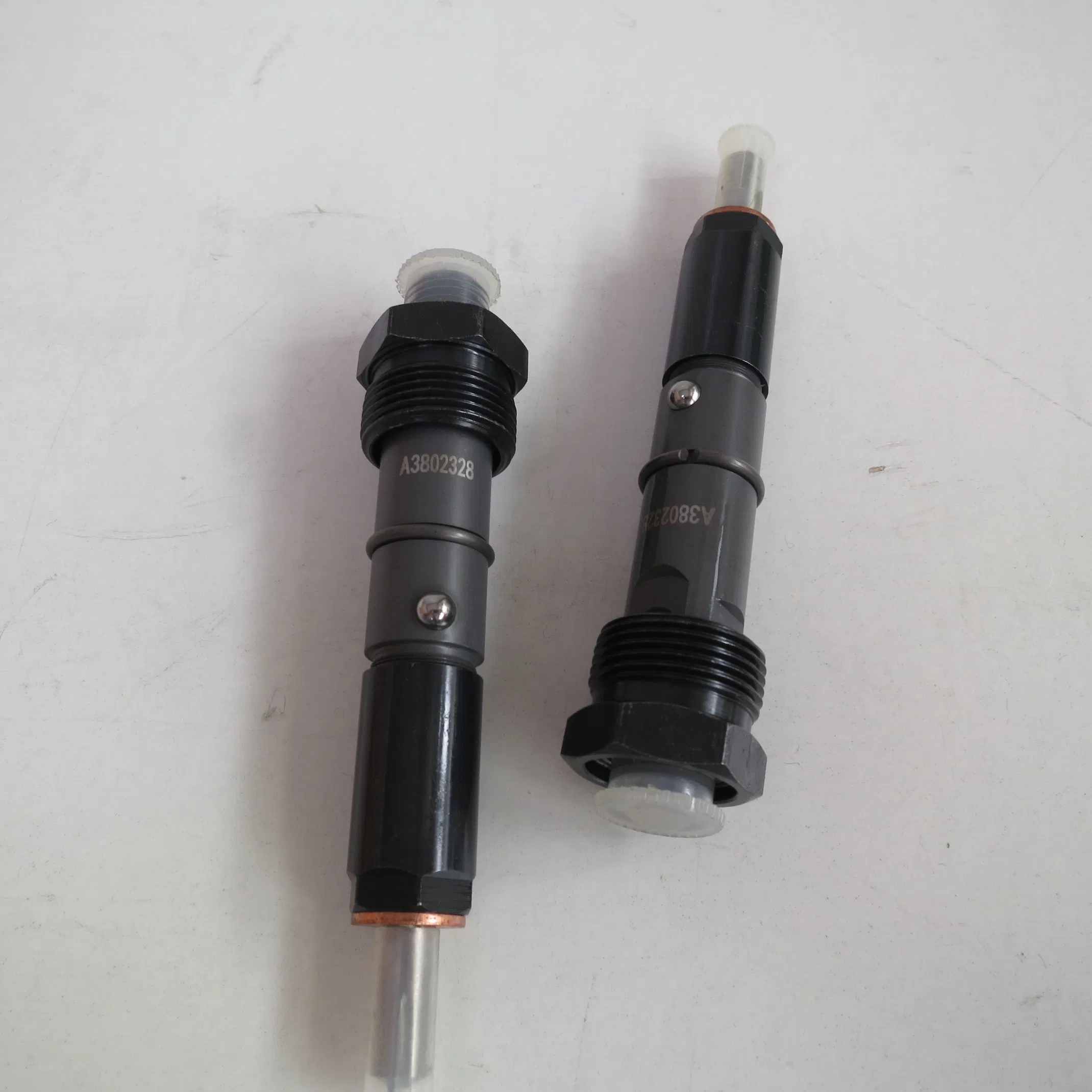 Топливная форсунка Cummins 3802328