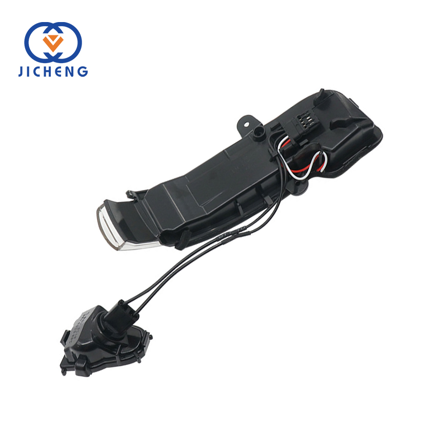 Левый указатель поворота для Mercedes-Benz W211