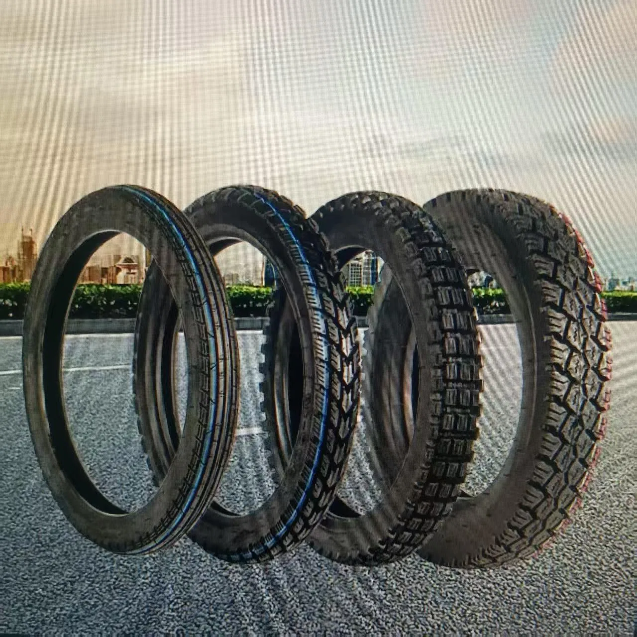 Автошина 195/65 R15 бескамерная для легковых авто