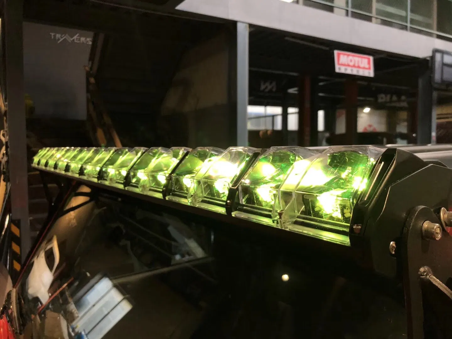 Светодиодная LED-панель Rigid Adapt Aurora Evolve RGB