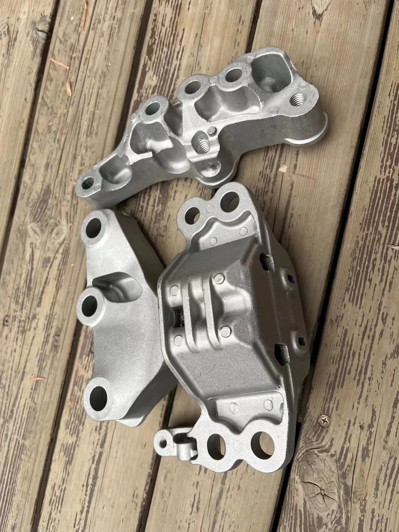 Запчасти для кузова и шасси MG Roewe SUV