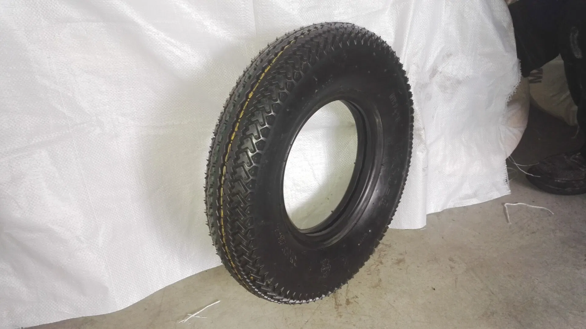High Contain Natural Rubber Tire & Tube
