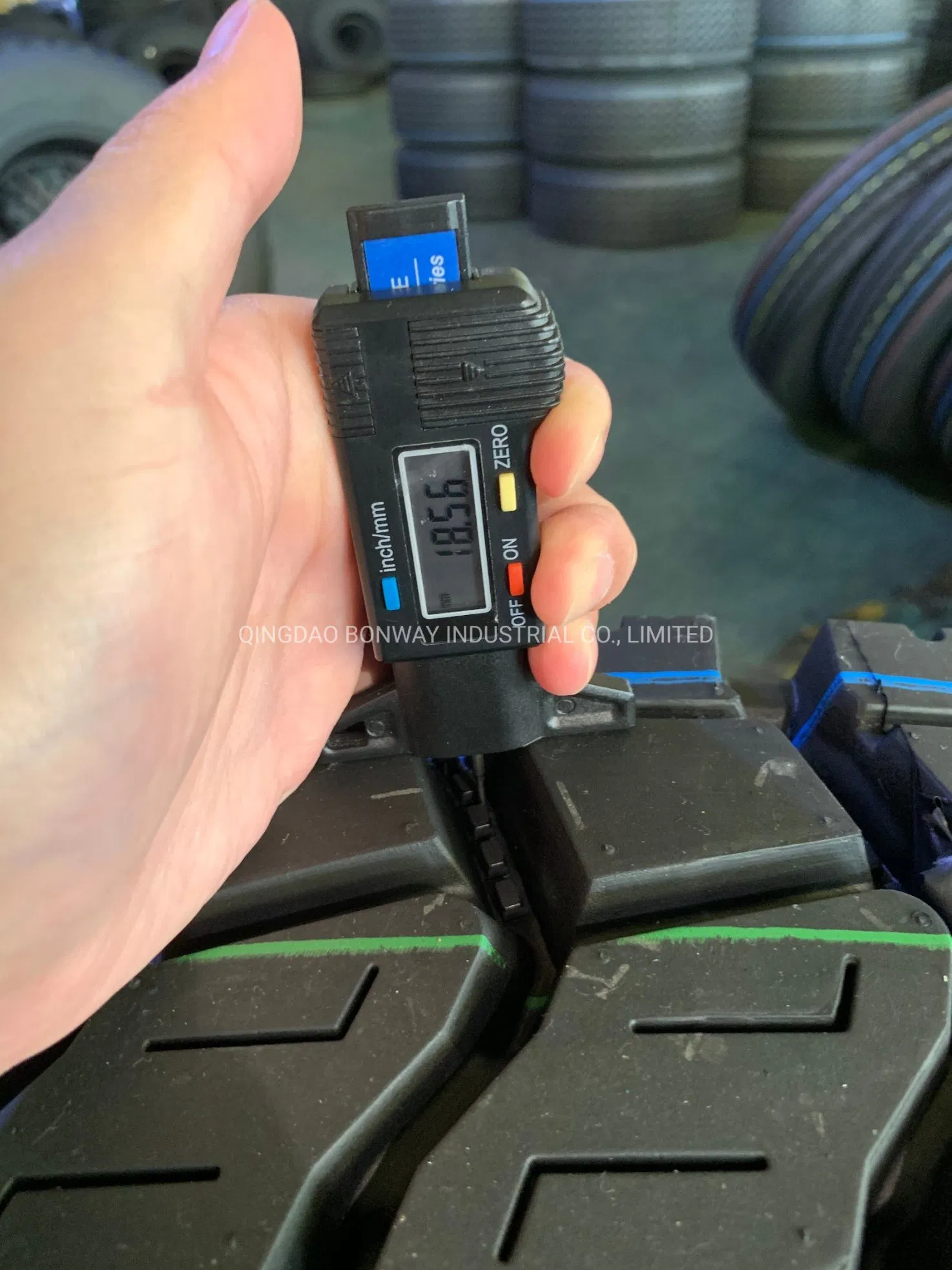 Bonterra/Opals/Ruby/Autostone/Naaats/Sailmax/Joyroad/Copartner Tyre 7.50r16/8.25r16/9.00r20/10.00r20 Truck Tire Factory Wholesale Tyres