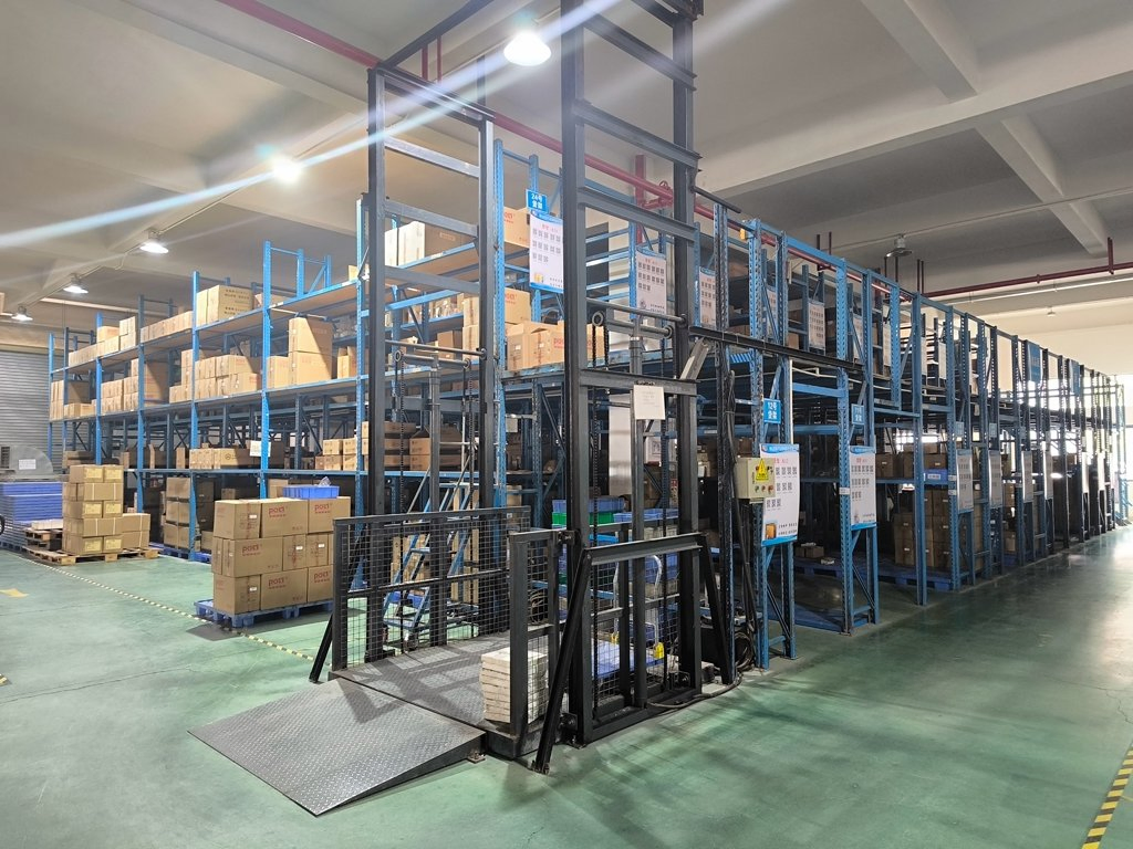 Галогенная лампа T15 W16W 24V для мотоцикла