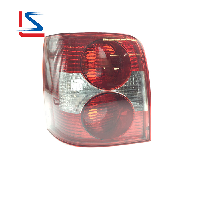 Auto Tail Lamp for Passat B6 Wagon 2000 - 2004 Auto Parts 441-1961 Halogen Rear Light