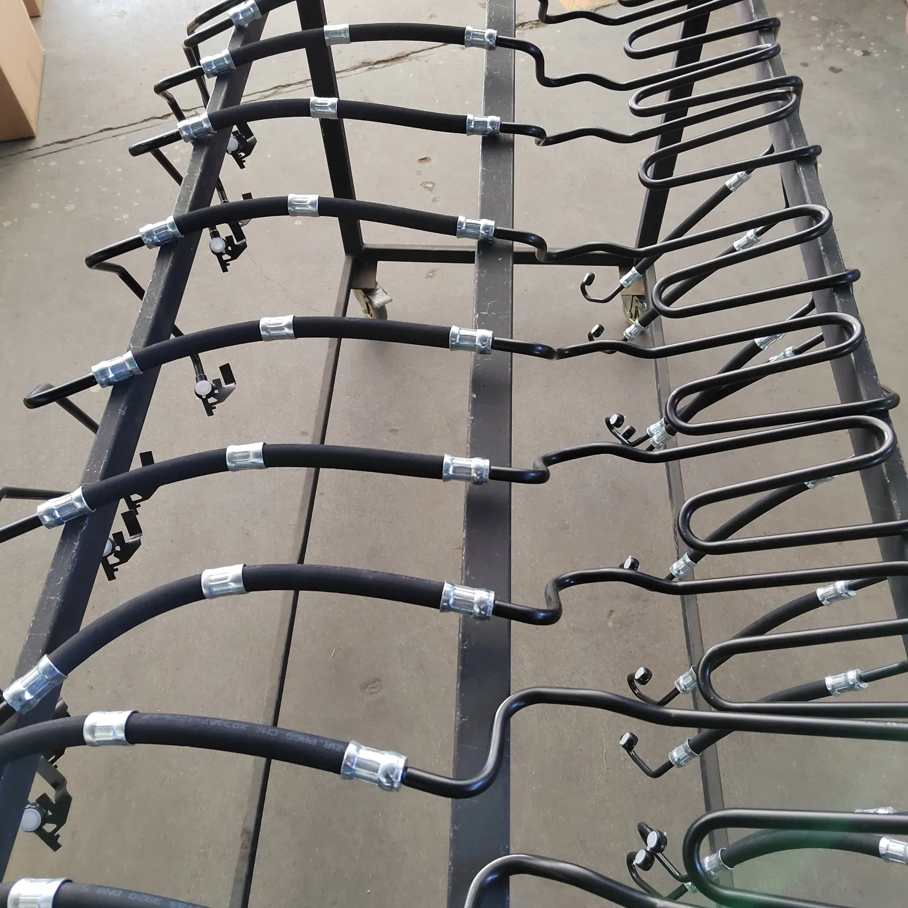 Маслопровод турбокомпрессора 05L145771D для Audi A3