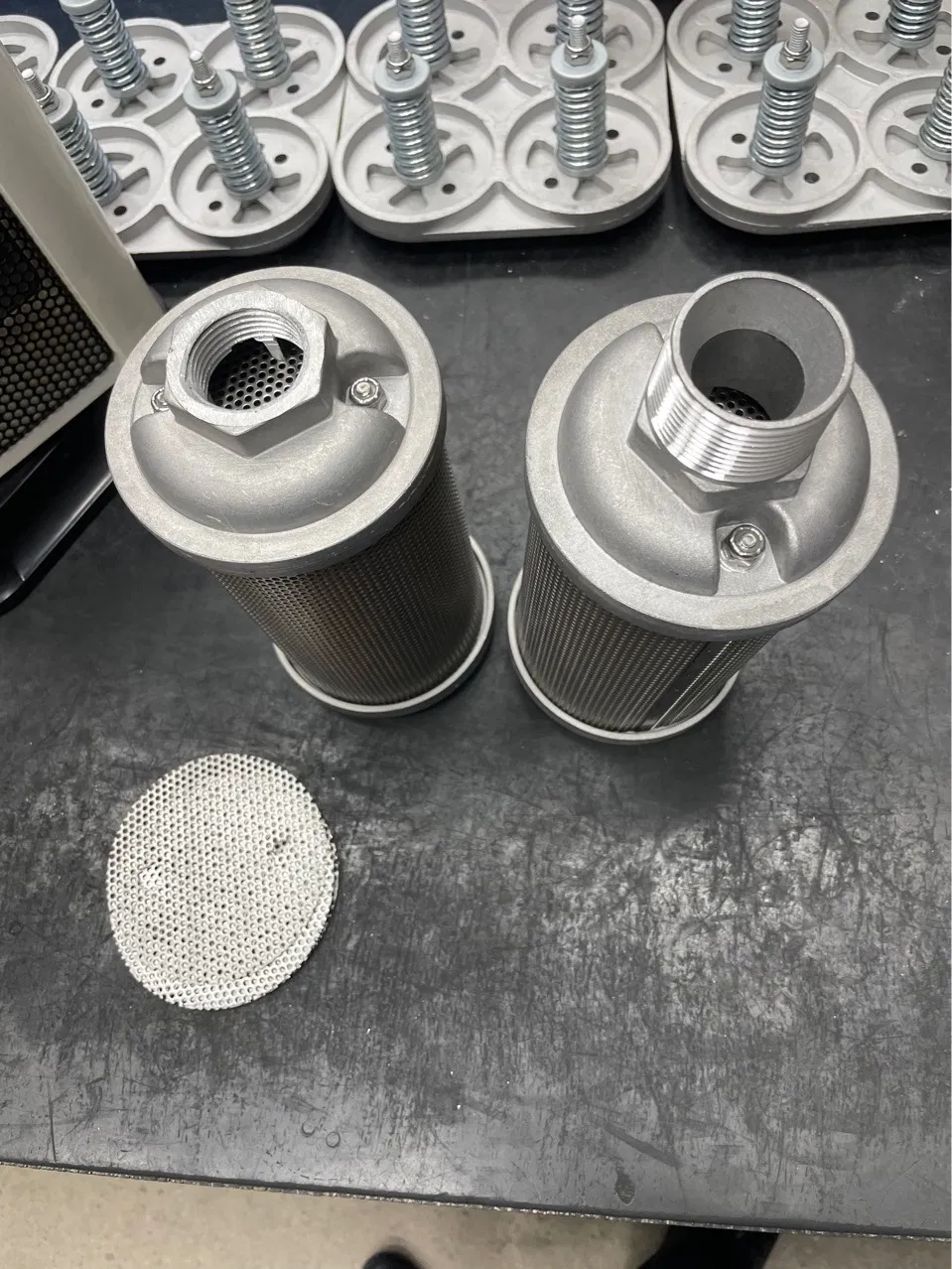 Глушитель выхлопа вакуумного насоса с осушителем воздуха