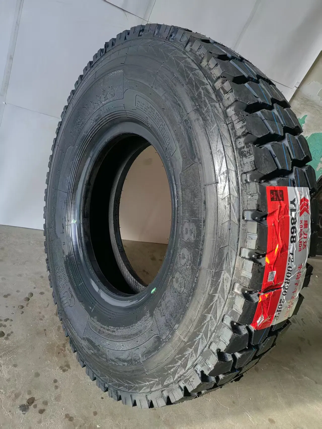 Грузовые шины 12.00R20 22PR TBR Premium