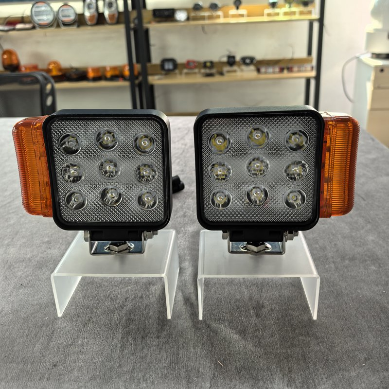 Квадратная светодиодная рабочая фара 5.5 дюймов, 15W, IP67