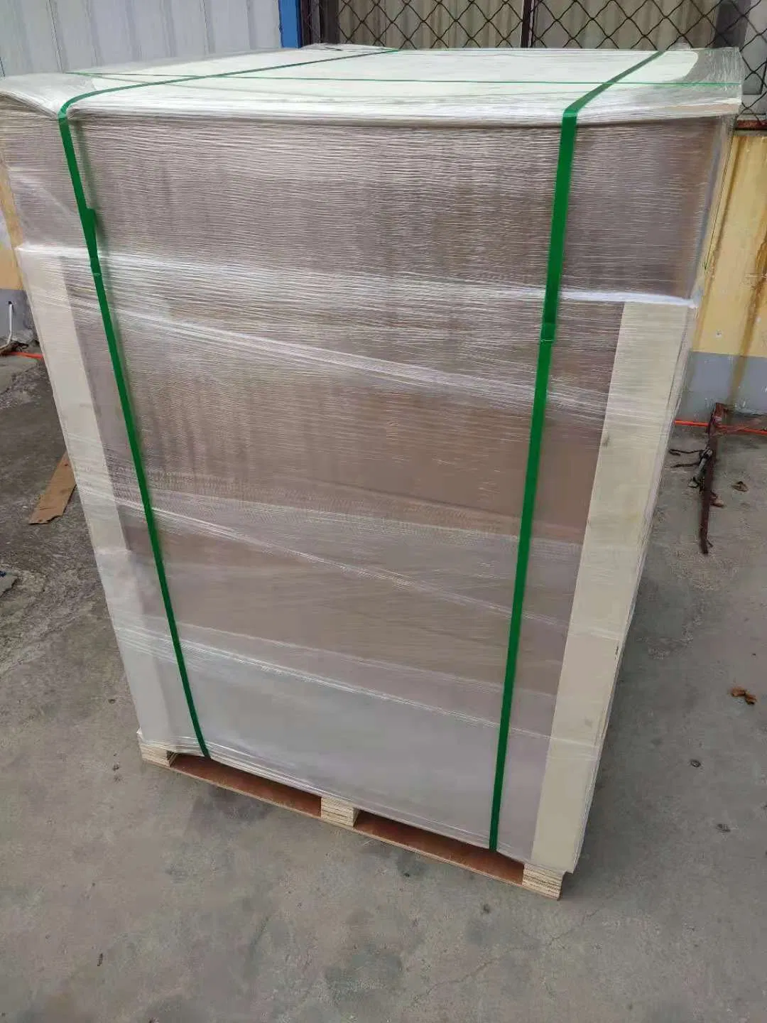 Радиатор охлаждения двигателя для Daf Truck OEM 0393433