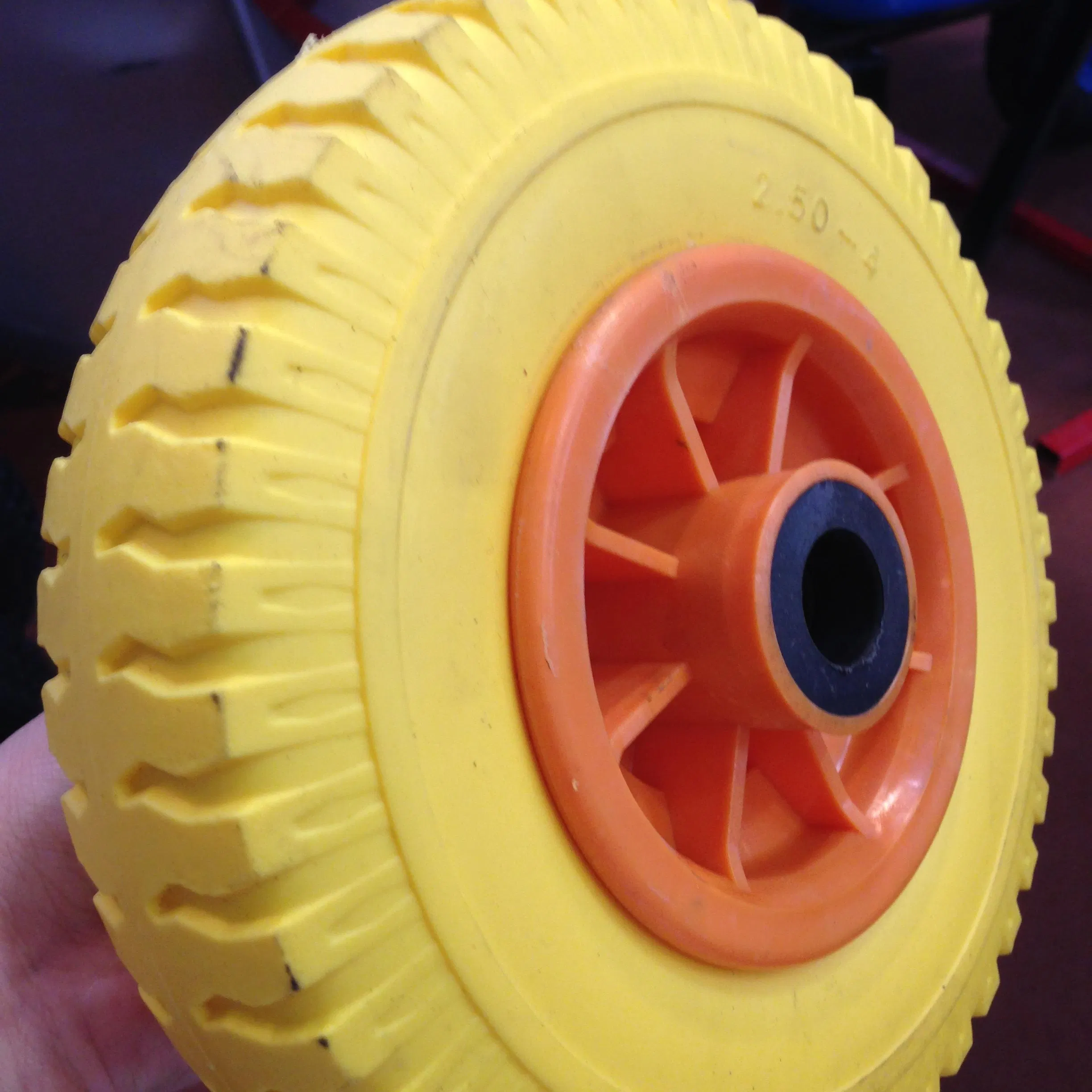 Wheel Barrow Tire and Tube with High Quality