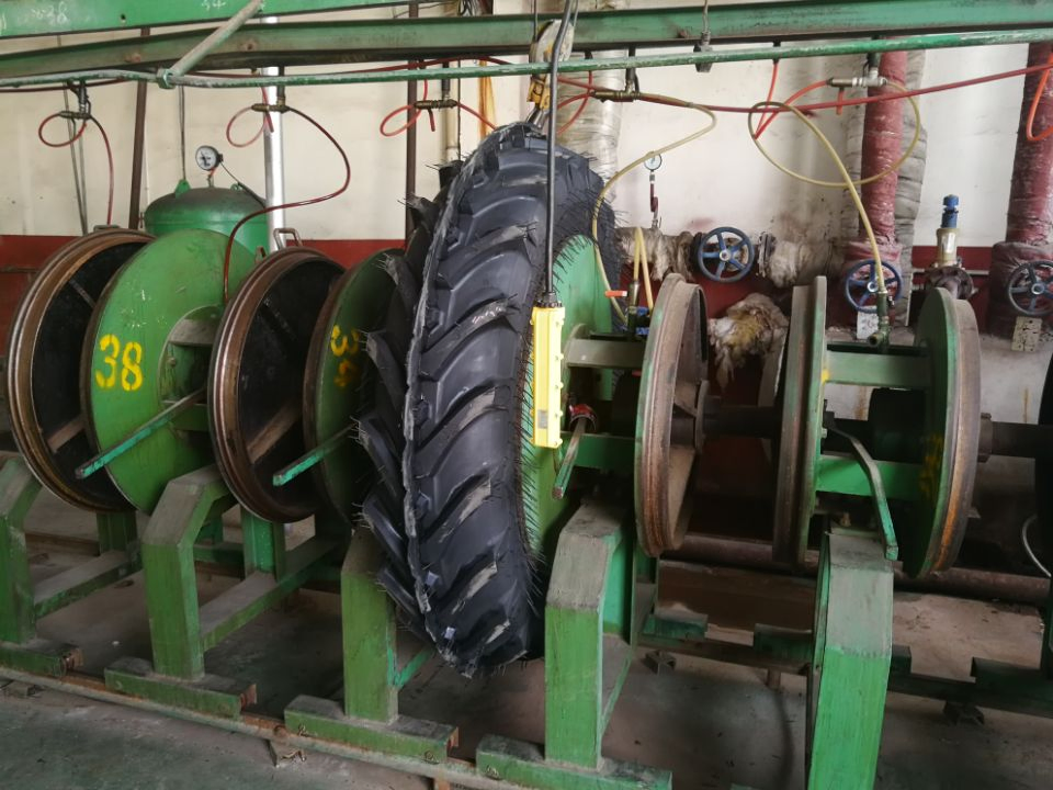 High Quality Tractor Tyre, Agricultural Tyre with 15-24, 11-38, 13.6/12.0-38