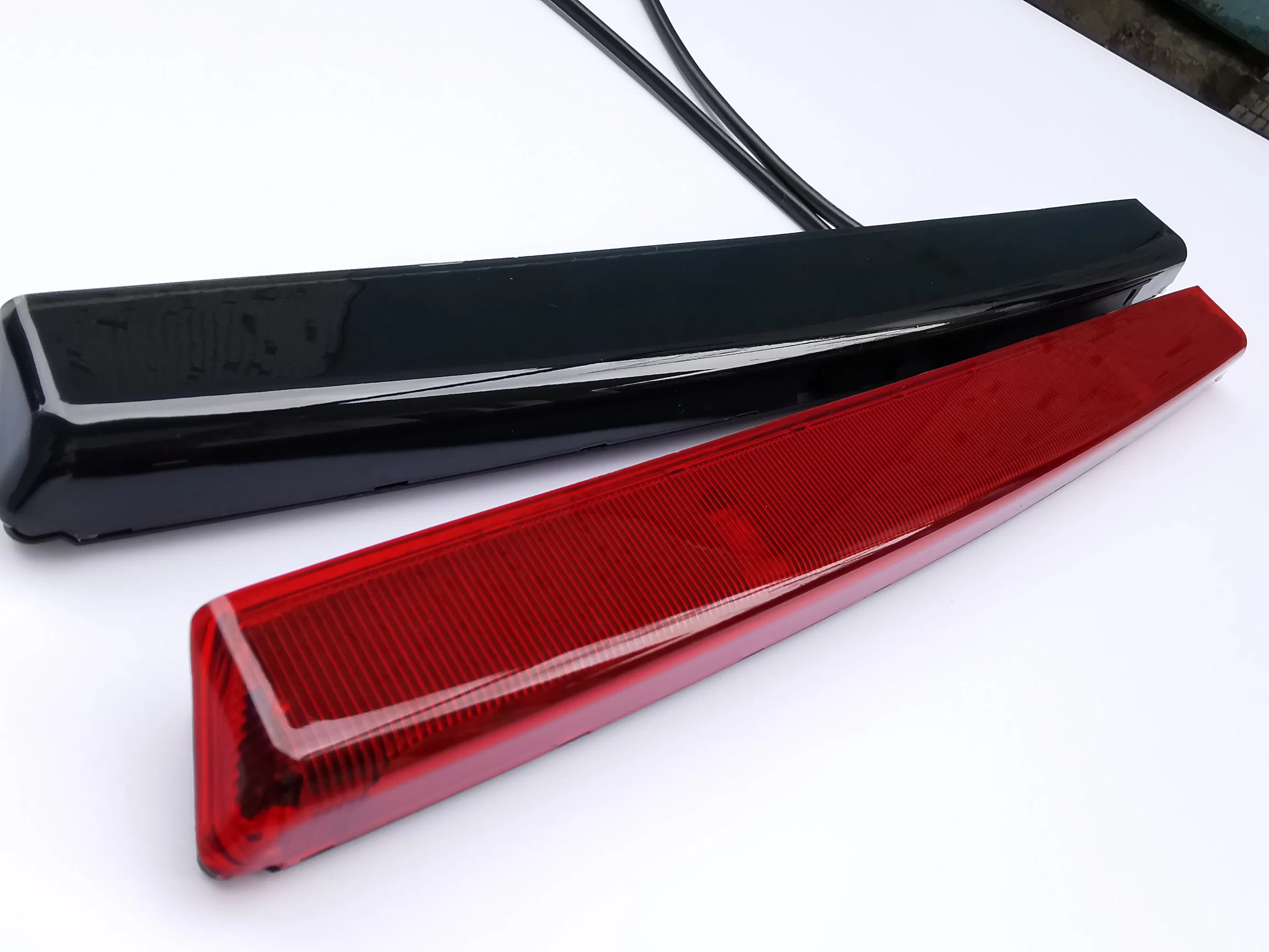 Третий стоп-сигнал для Volkswagen Scirocco 2008-2015