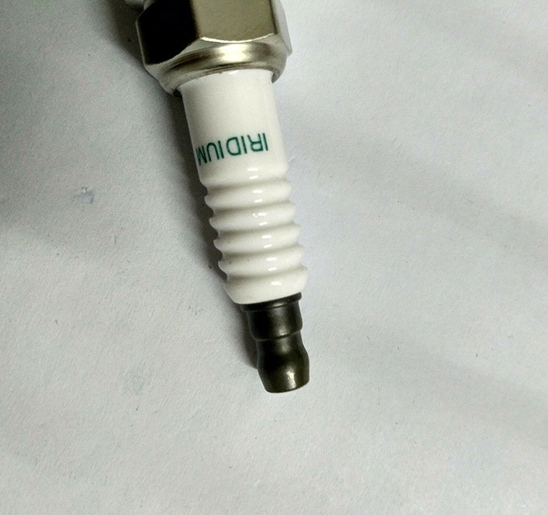 Свеча зажигания двойная иридиевая 90919-01243 для Toyota Highlander