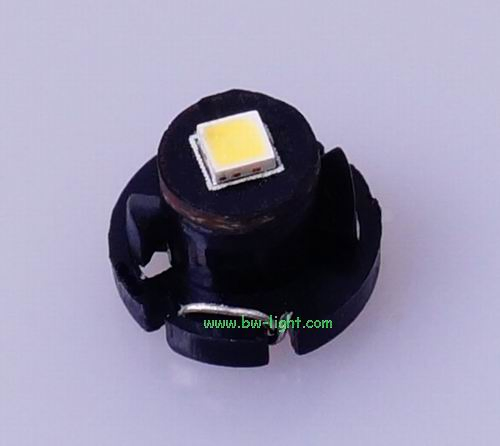 Лампочка T4.7 SMD 2323 для приборной панели авто