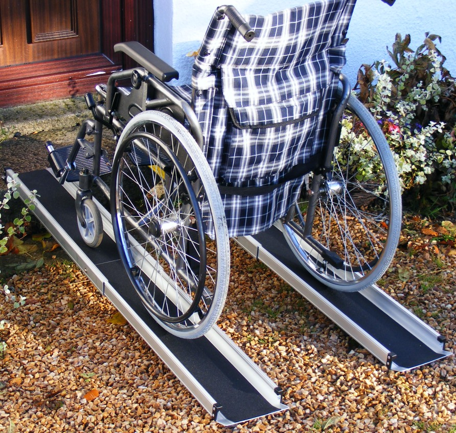 Aluminium Folding Telescopic Channel Threshold Car Wheelchair Ramps