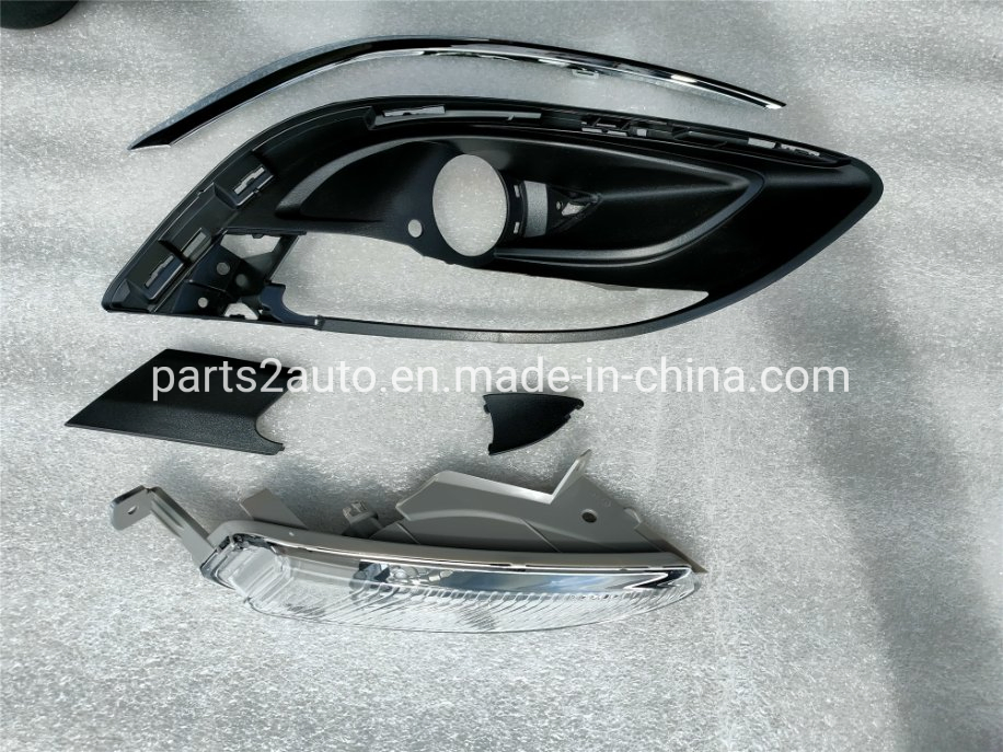 Противотуманная фара и рамка для Opel Astra J 2013-2018