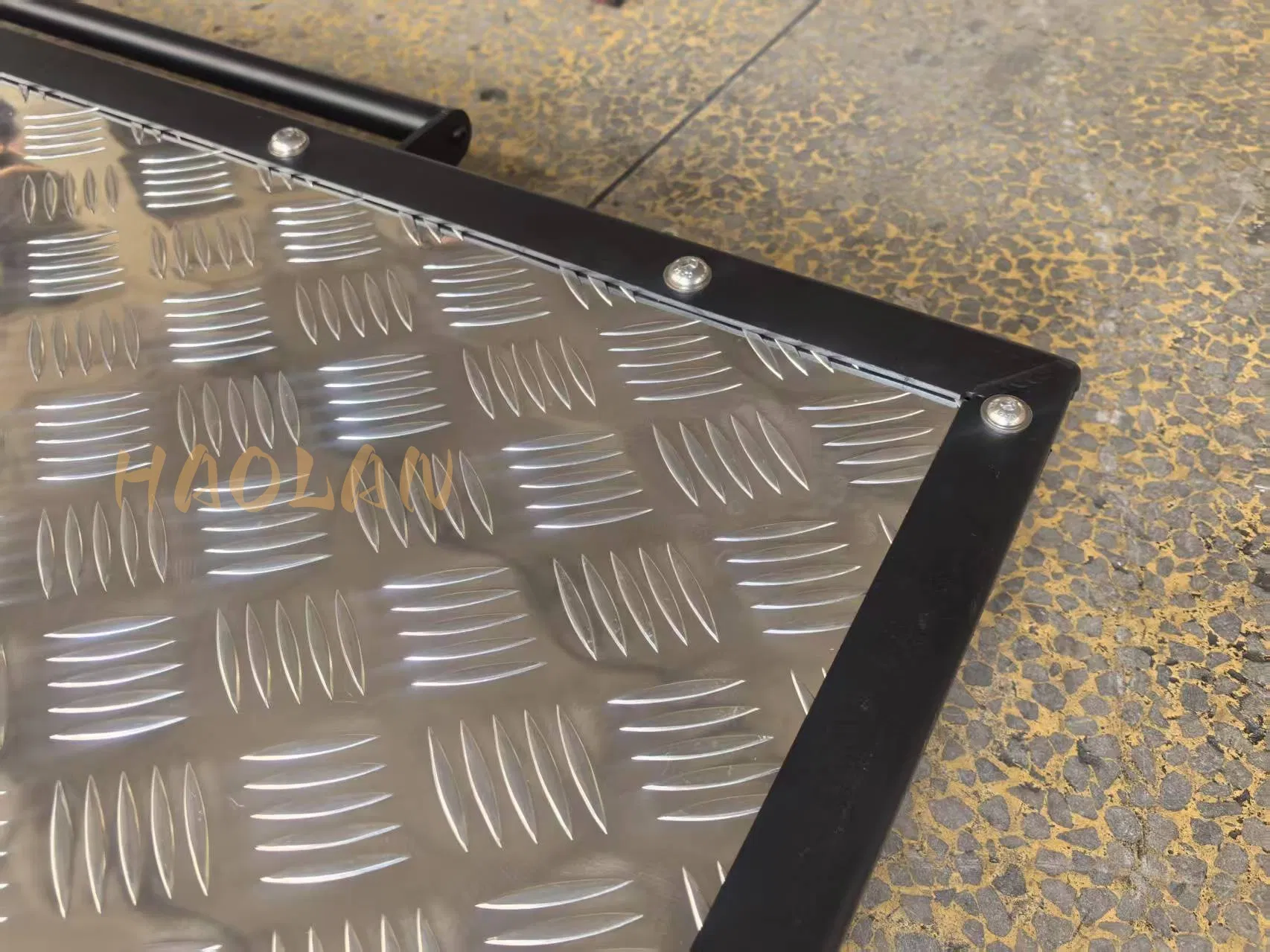 Pickup Truck Accessories Aluminum Bed Tray Slide Heavy Duty Cargo Slide out Tray