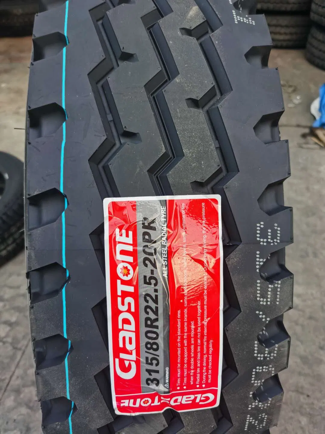 Gladstone Brand Truck Tyre 315/80r22.5 Truck Tire with Low Price Wholesale Truck Tires Cheap Tires for Sale China Tyre Factory Truck Tyre Tire
