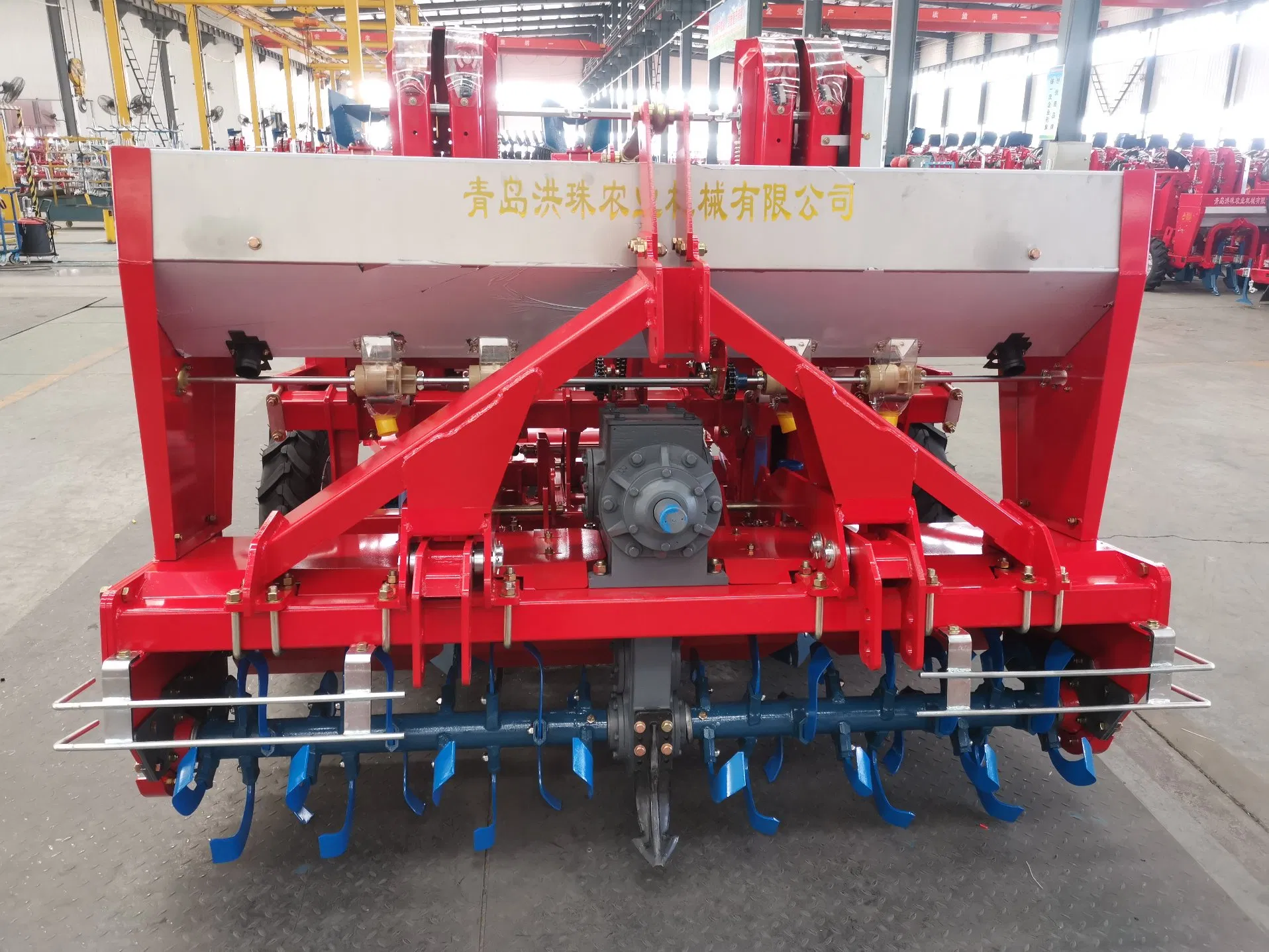 Картофелесажалка 4-рядная навесная автоматическая