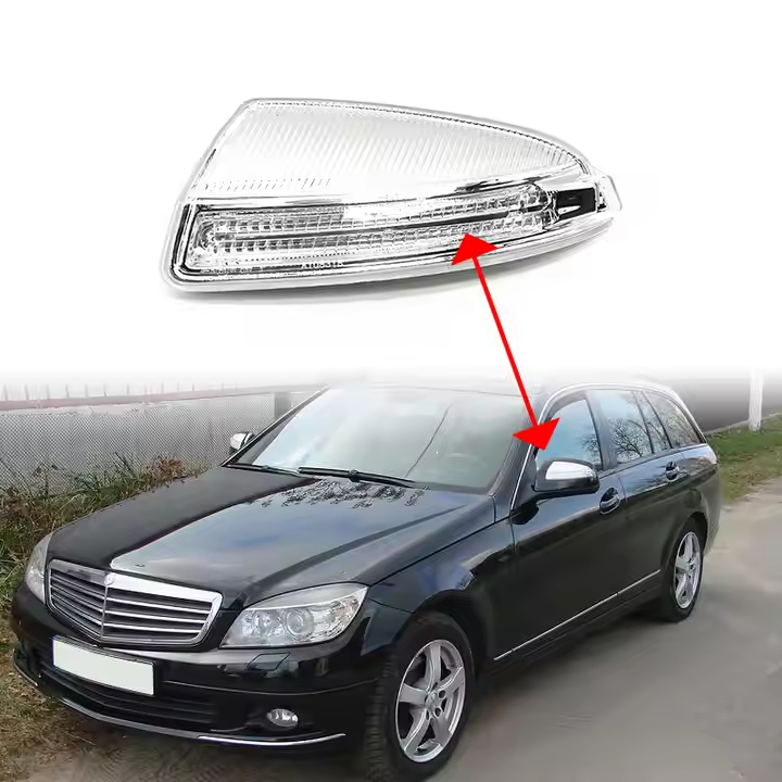 Повторитель поворота в зеркало для Mercedes W204