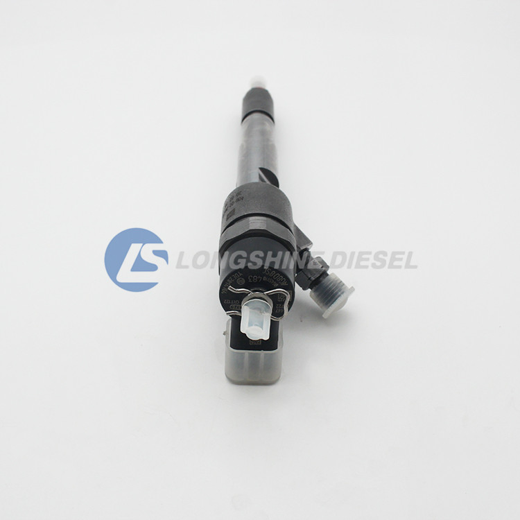 Топливная форсунка дизельная 0445110483