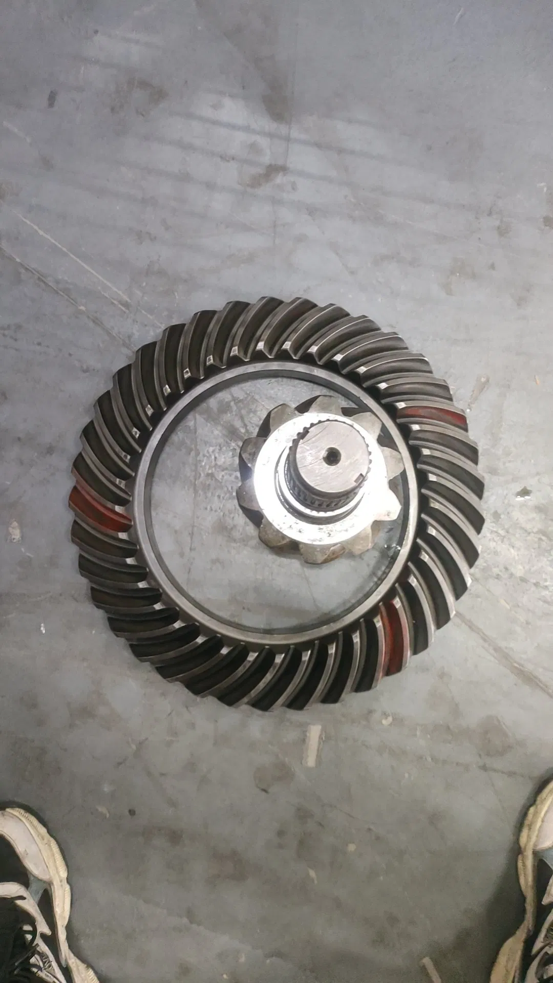 Bevel Gear for Sinotruck HOWO T5g T7h OEM 810-35199-6595 9/37/31 Mcy13 Crown Wheel Rear Axle