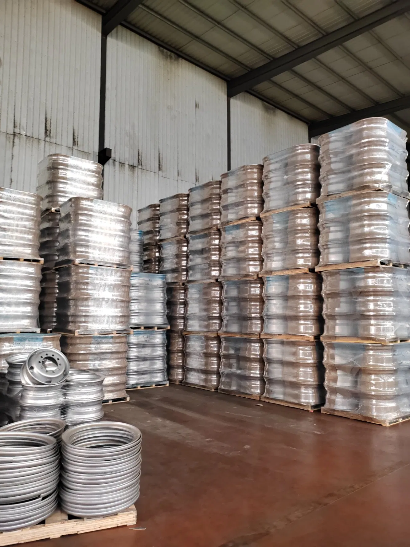 Premium Stainless Steel Ring for Fashion and Durability